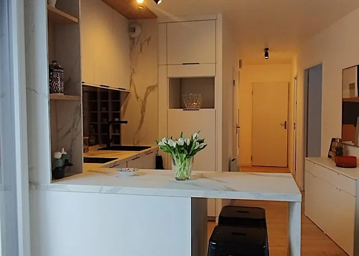 Le Riva بارنفيل-كارتريت